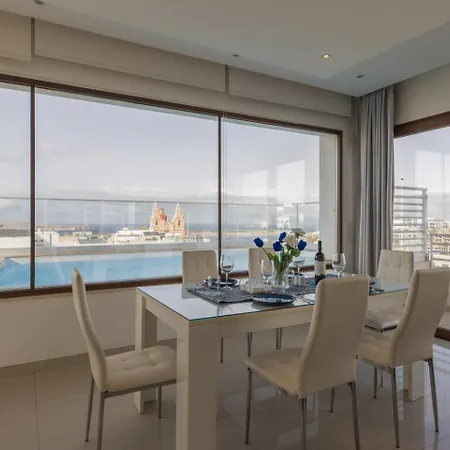 Luxury Ph With Rooftop Pool In Mellieha By Homely Exterior photo